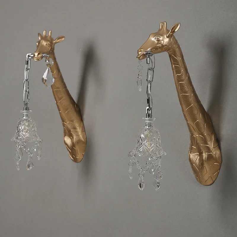 モダンなクリエイティブなレジン製キリンLEDウォールランプ、 - Lighting Decoration On Wall のレビューと価格